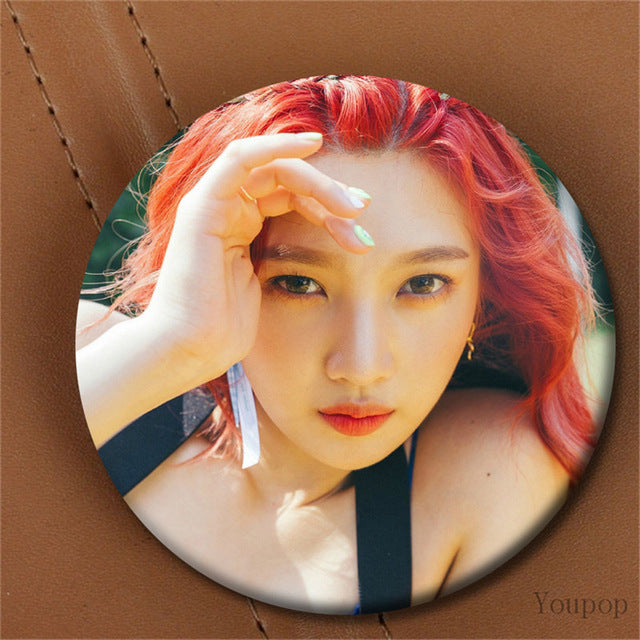 RED VELVET Red Summer Badges